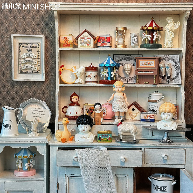 مجموعة دمى مصغرة عتيقة، تماثيل - مراجعة Vintage Collectible And Vintage Dolls وسعره