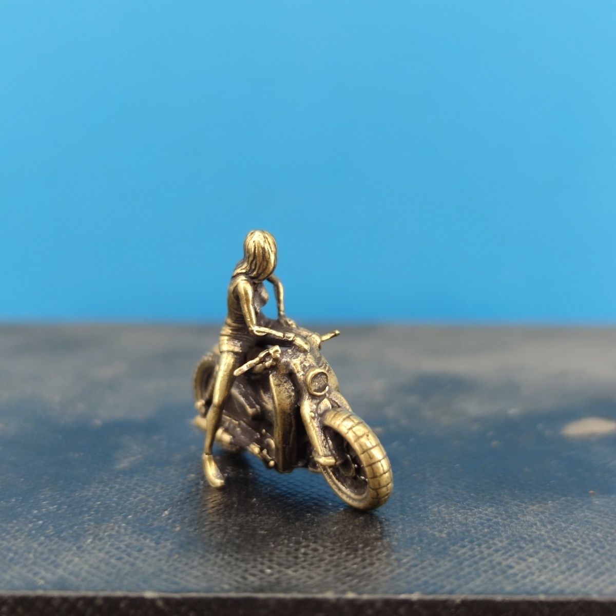​ ​ دمية سكوتر نحاسية عتيقة مق - مراجعة Vintage Collectible And Vintage Dolls وسعره