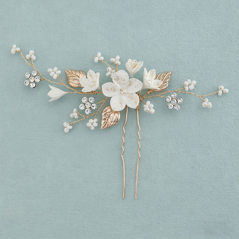إكسسوار شعر للعروس على شكل حرف - مراجعة Vintage Items وسعره